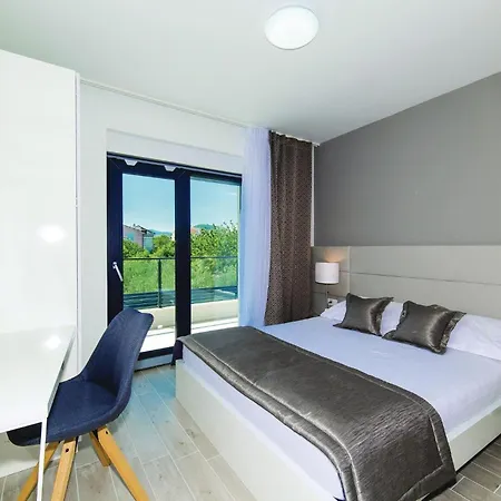 Holiday home Gorgeous In Kastel Novi With Wifi Kastela